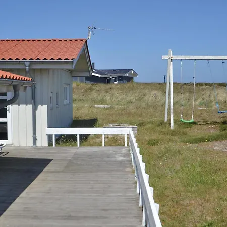 Four-bedroom In Hvide Sande Bjerregård
