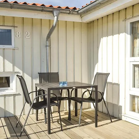 度假居 Four-bedroom In Hvide Sande