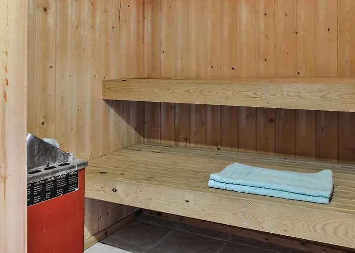 Four-bedroom In Hvide Sande Casa vacanze *